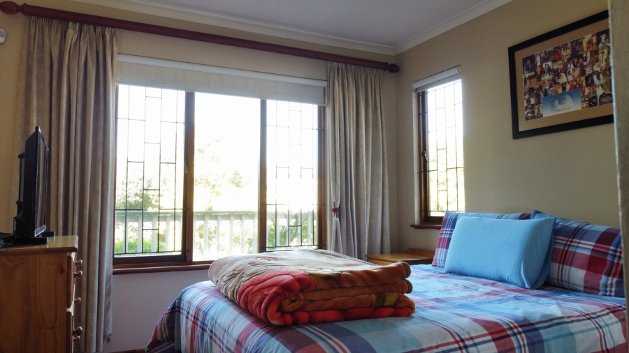 5 Bedroom Property for Sale in Hersham Western Cape
